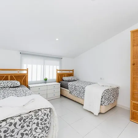 Апартаменты Sunrise Europa *