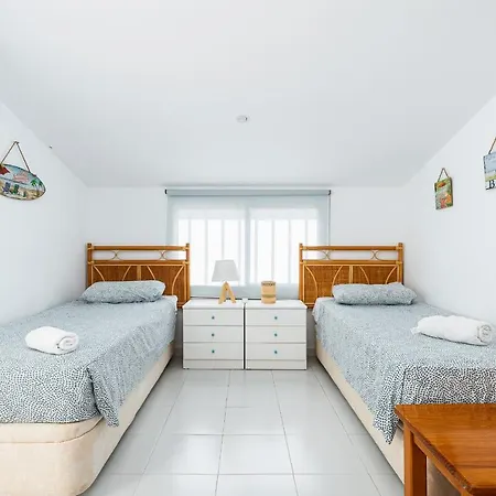 Апартаменты Sunrise Europa Торевьиа